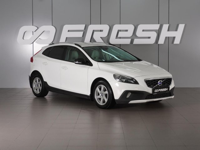 Volvo V40 Cross Country 2013