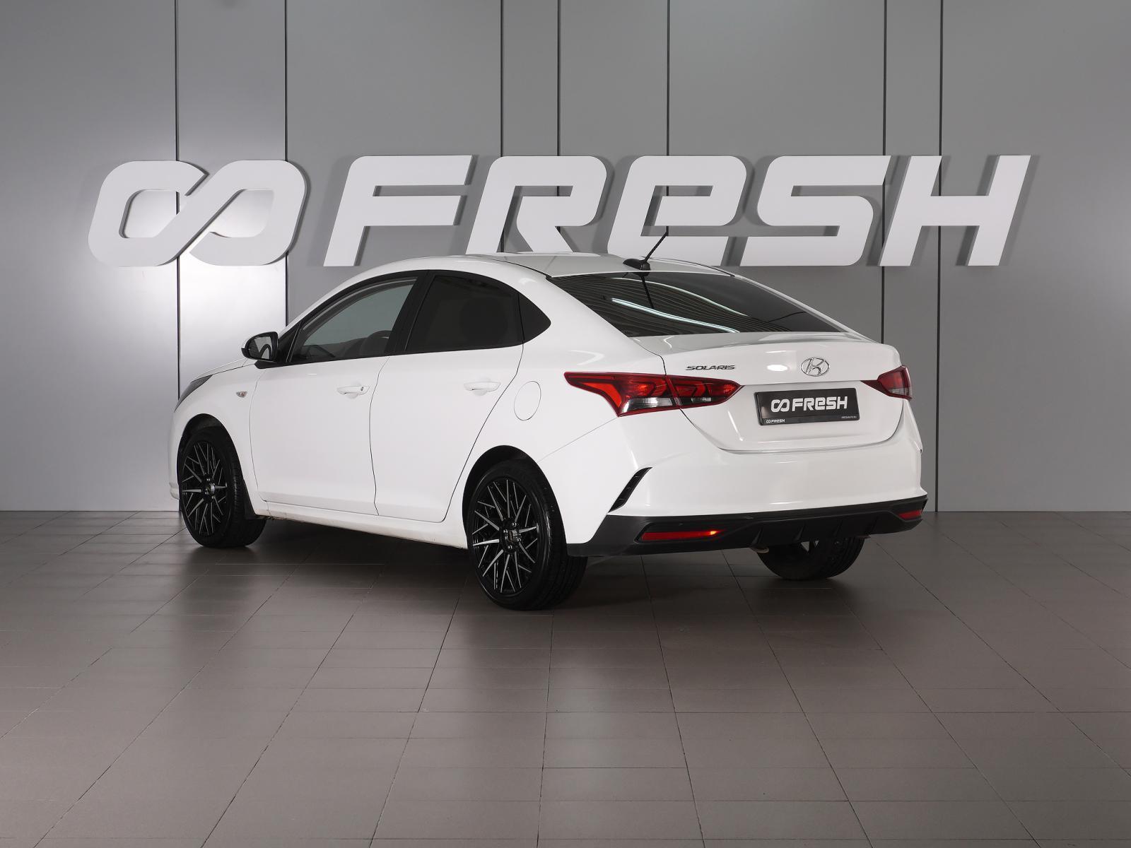 Hyundai Solaris 2015