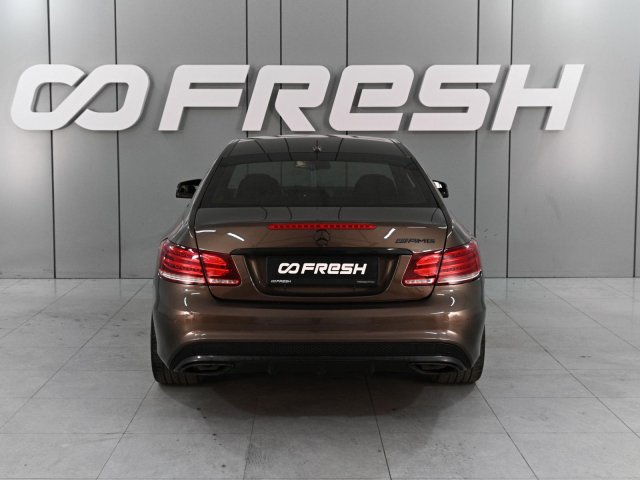 Mercedes-Benz E-Класс 2013