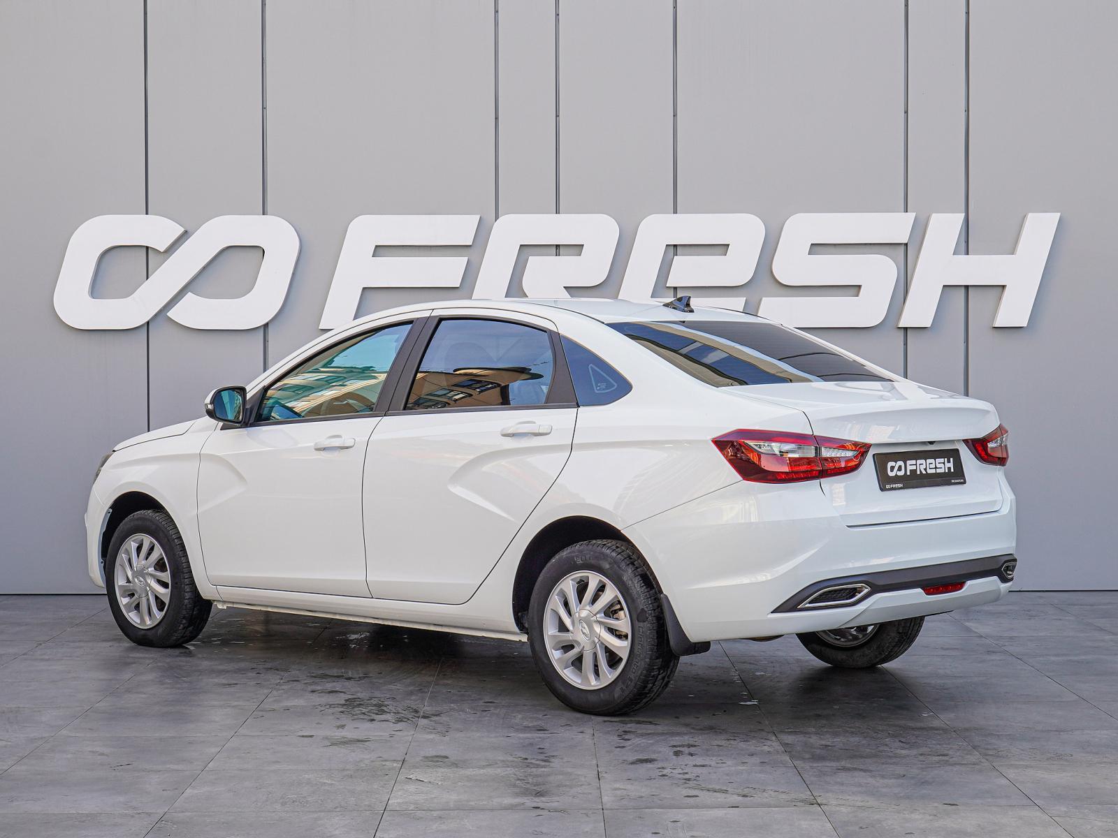 LADA (ВАЗ) Priora 2013