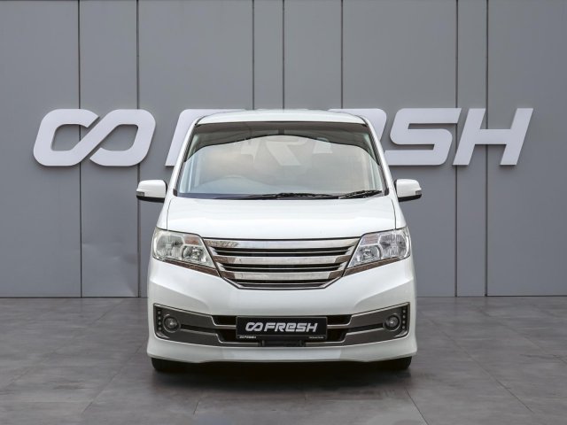 Nissan Serena 2013