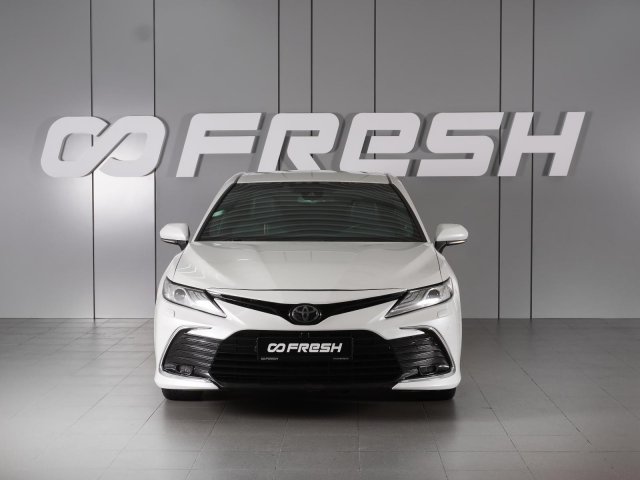 Toyota Camry 2019