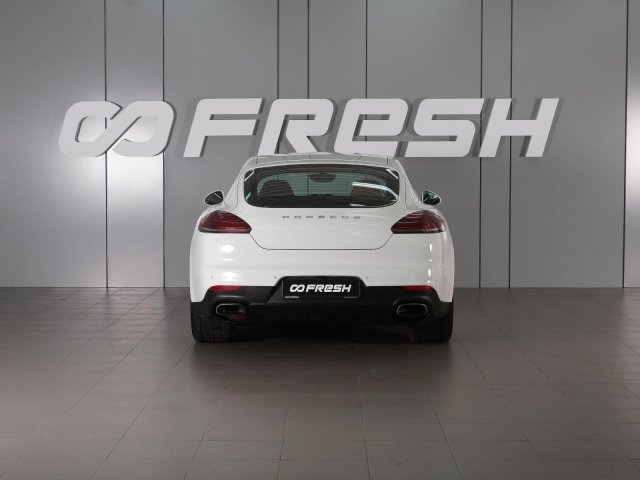 Porsche Panamera 2016