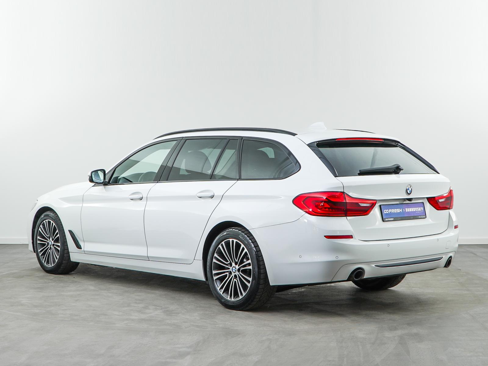 BMW 3 серии 2019