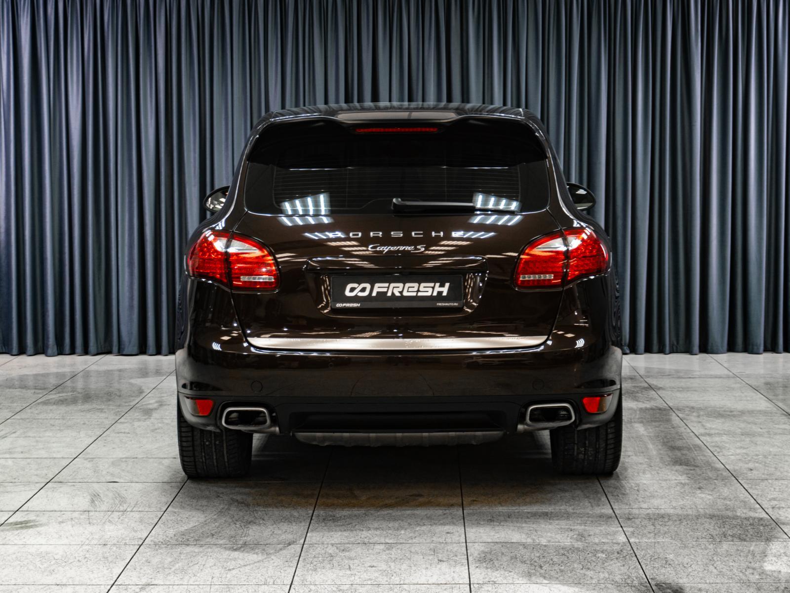 Volkswagen Touareg 2014