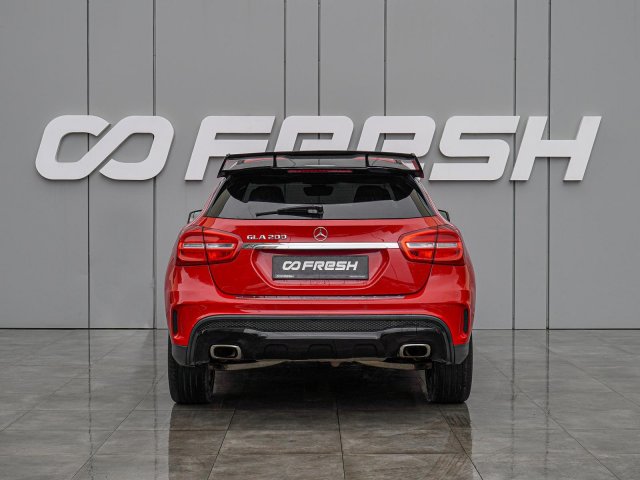 Mercedes-Benz GLA 2014