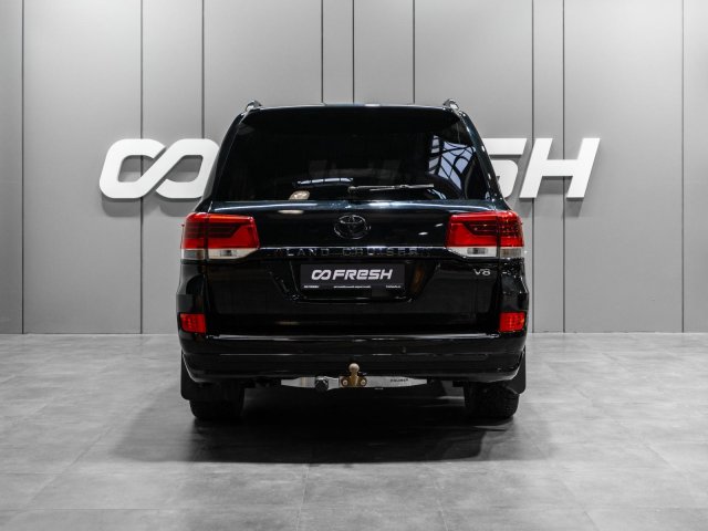 Toyota Land Cruiser 2012