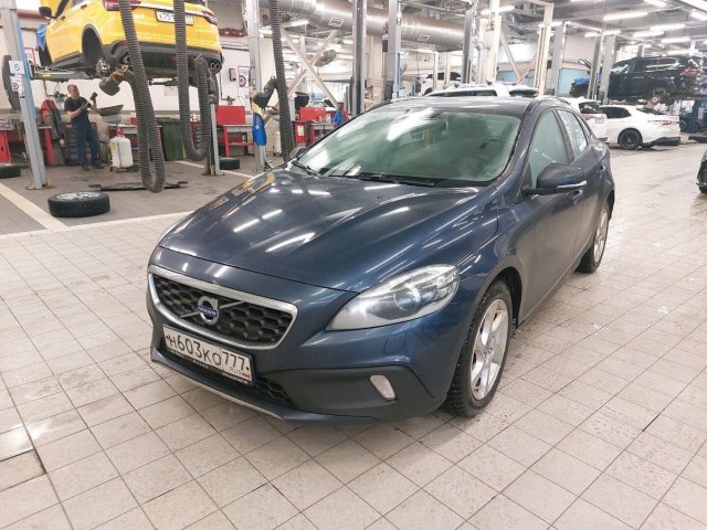 Volvo V40 Cross Country 2014