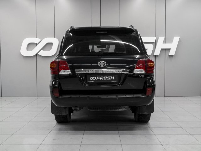 Toyota Land Cruiser 2012