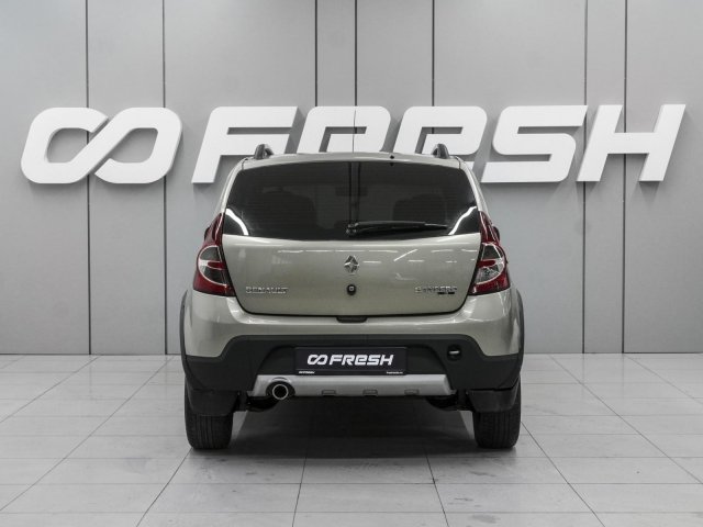 Renault Sandero 2012