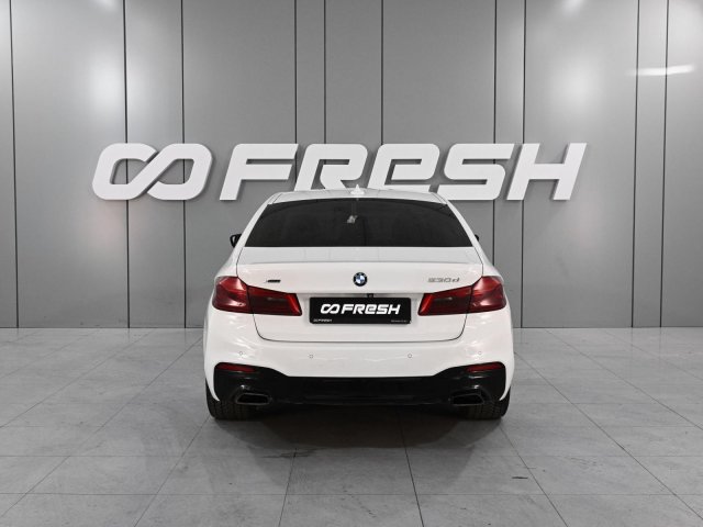 BMW 5 серии 2019