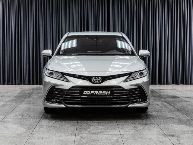 Toyota Camry 2021