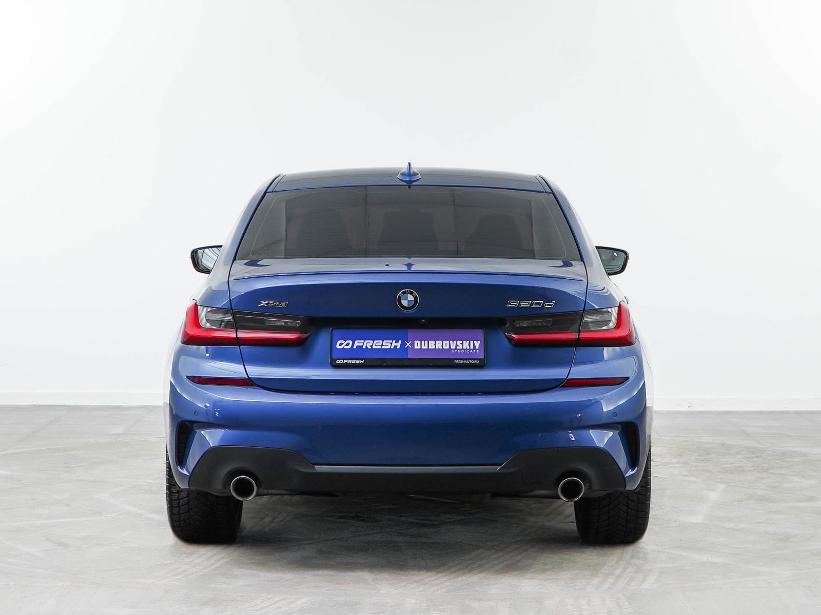 BMW 7 серии 2015