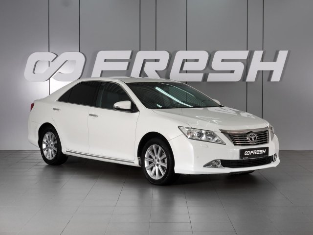 Toyota Camry 2014