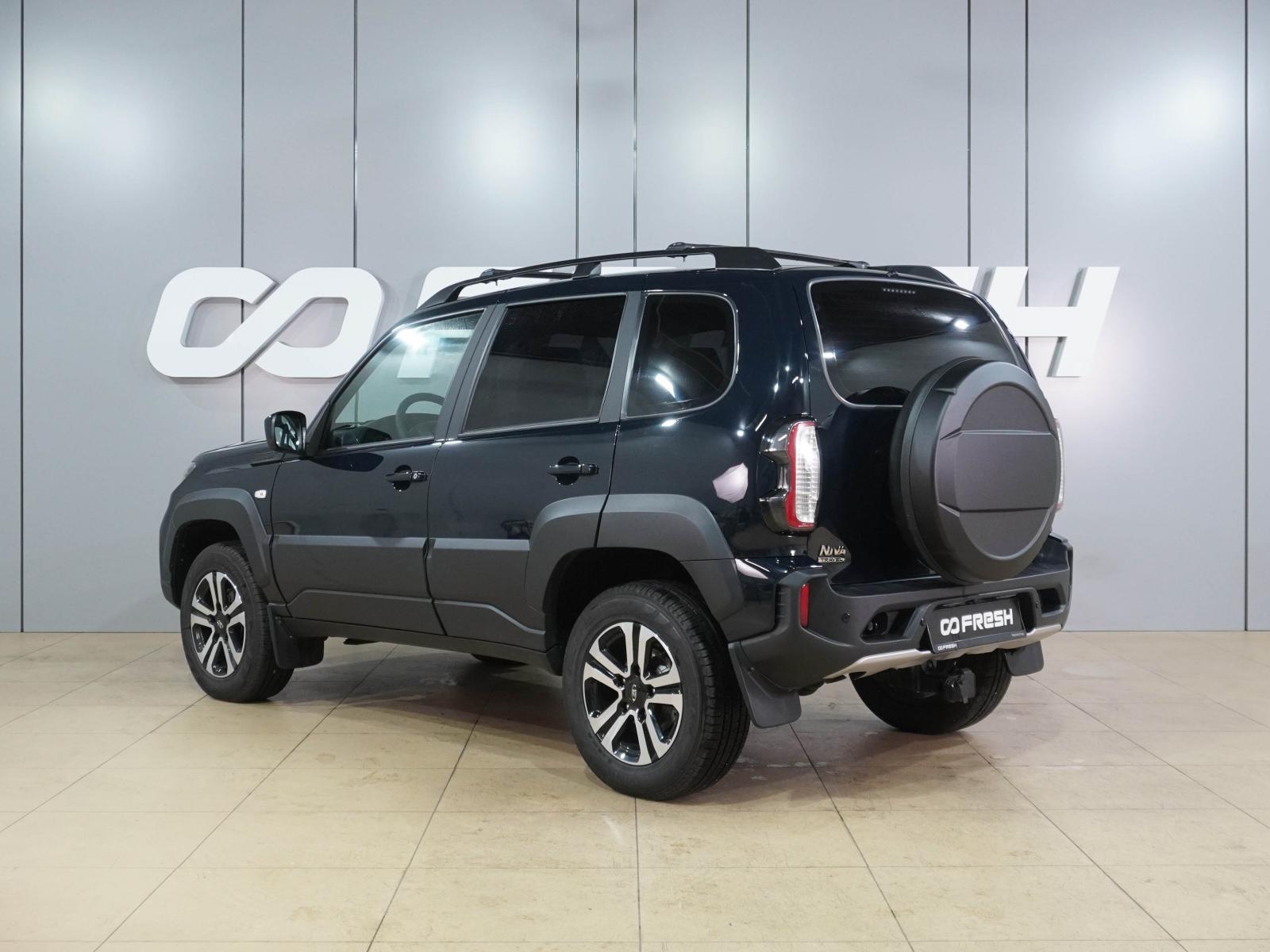 FAW Besturn X40 2021