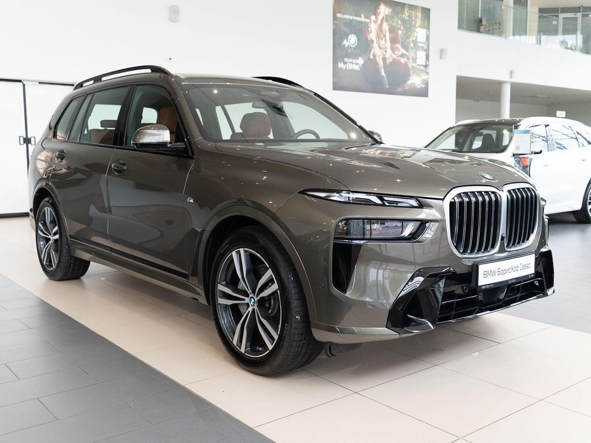BMW X7 2025
