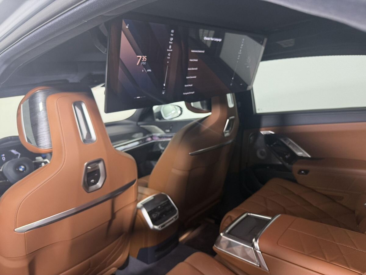 BMW 7 серии 2025