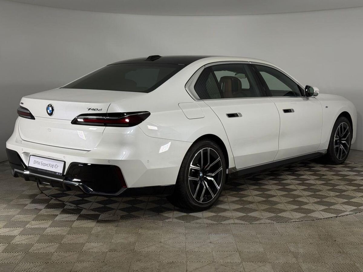 BMW 7 серии 2024