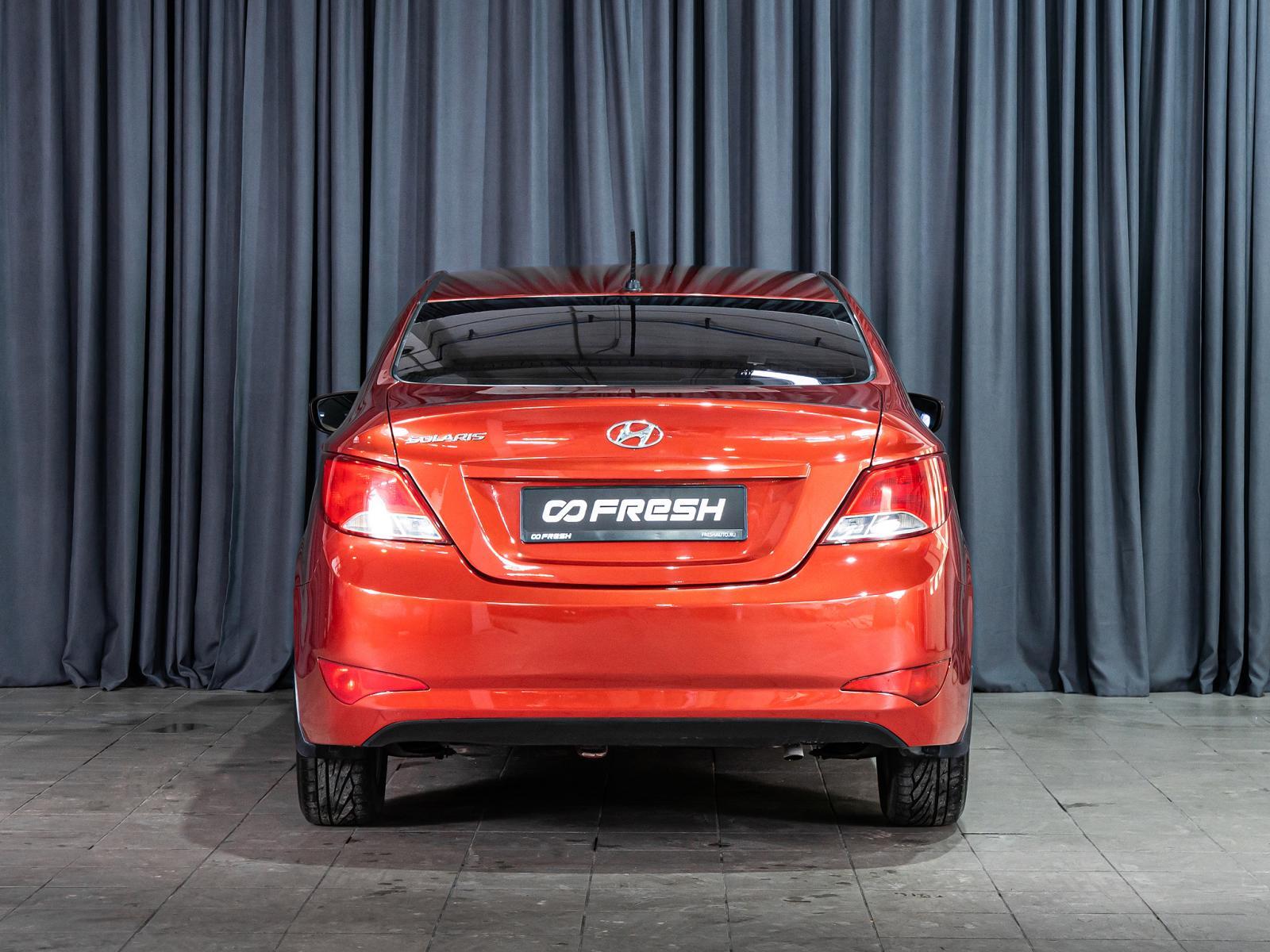 Hyundai Elantra 2012