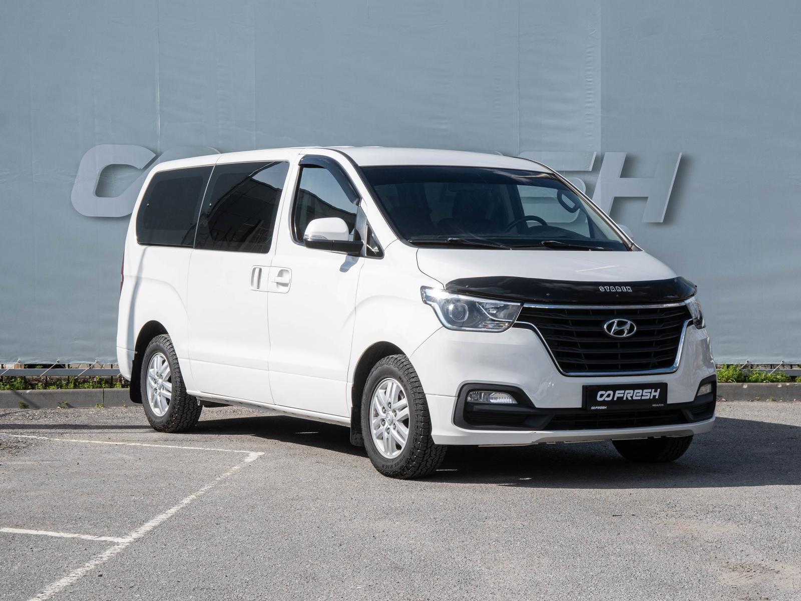 Toyota Alphard 2012