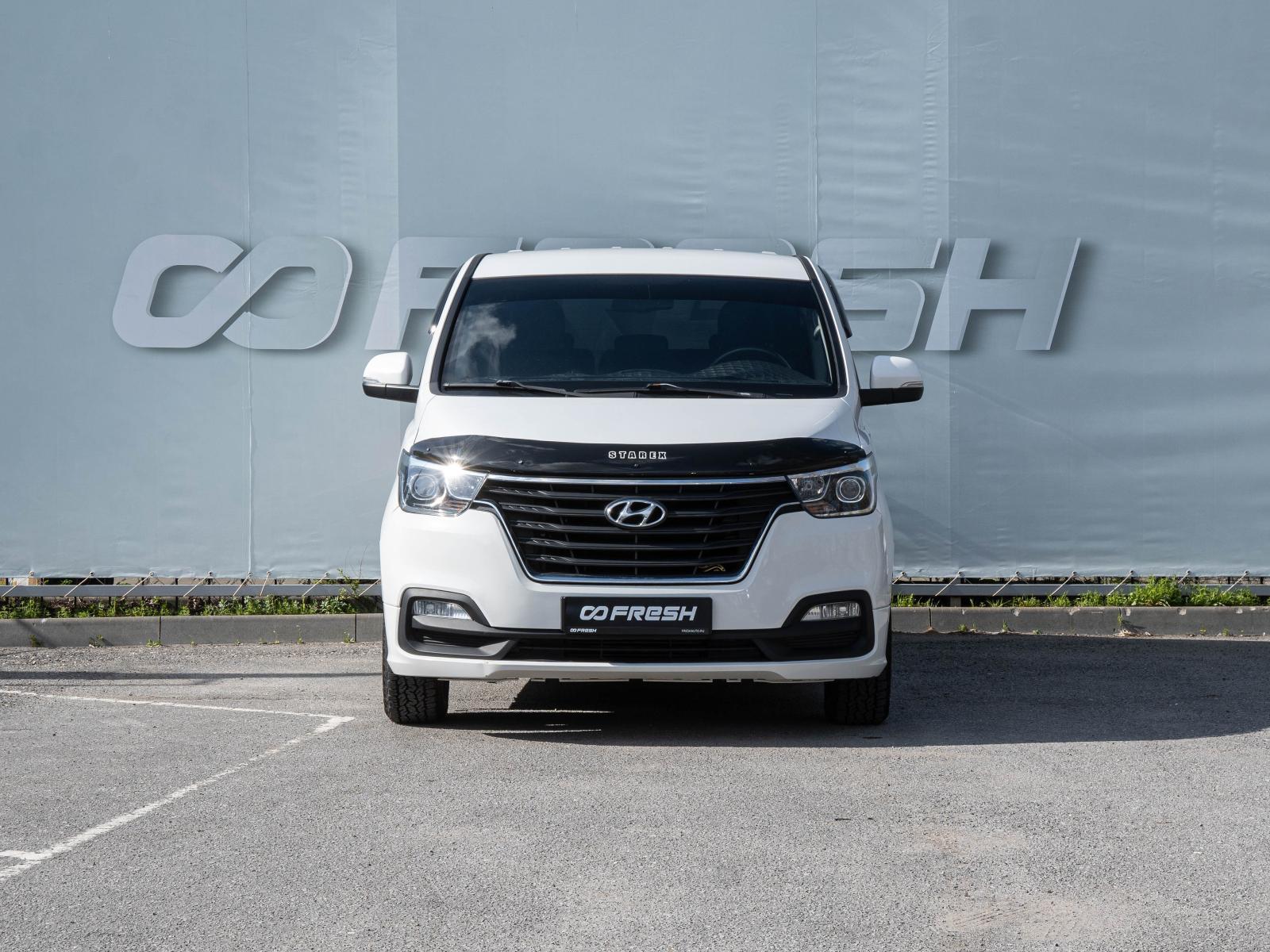 Toyota Alphard 2012