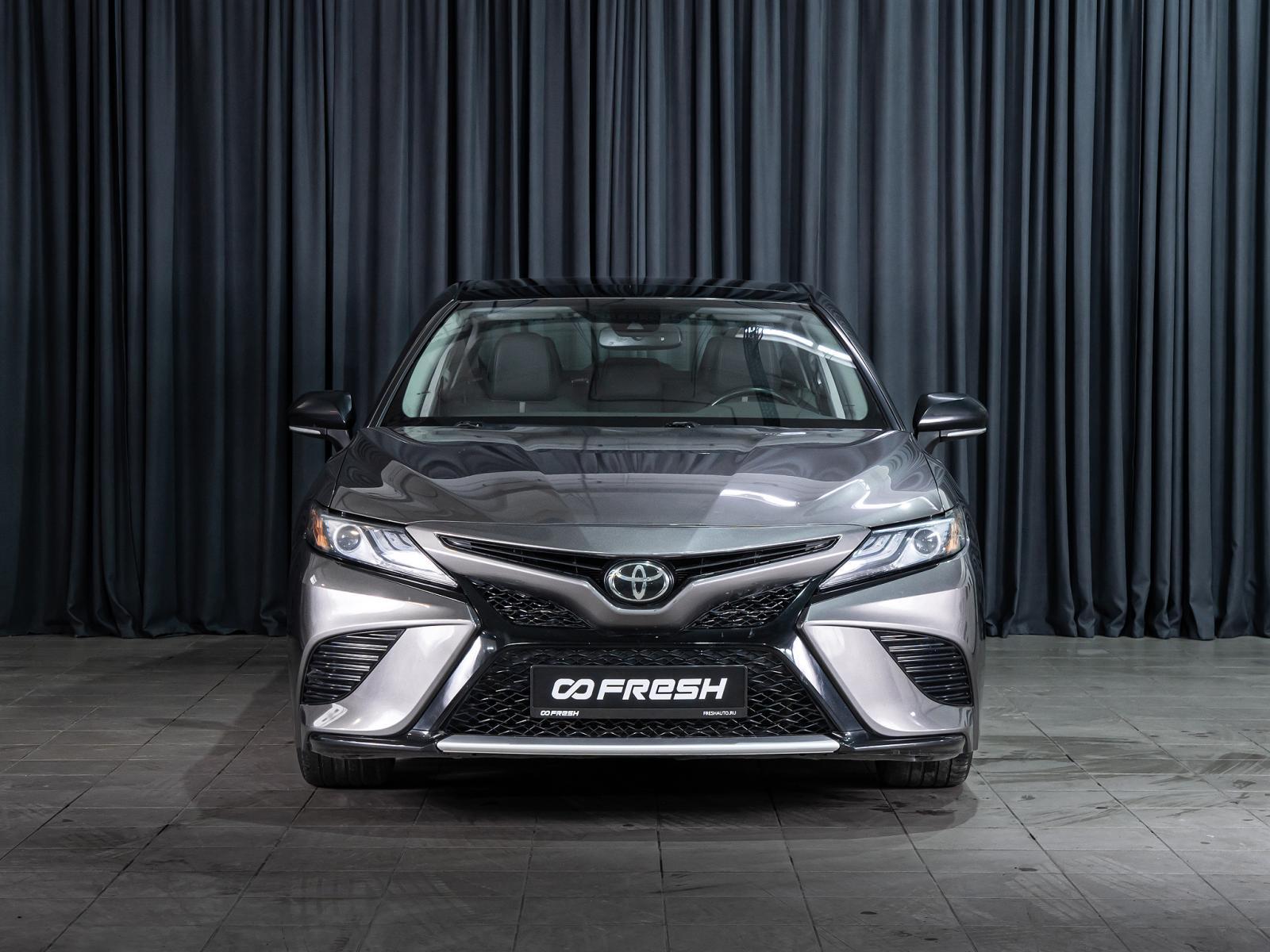 Toyota Camry 2018
