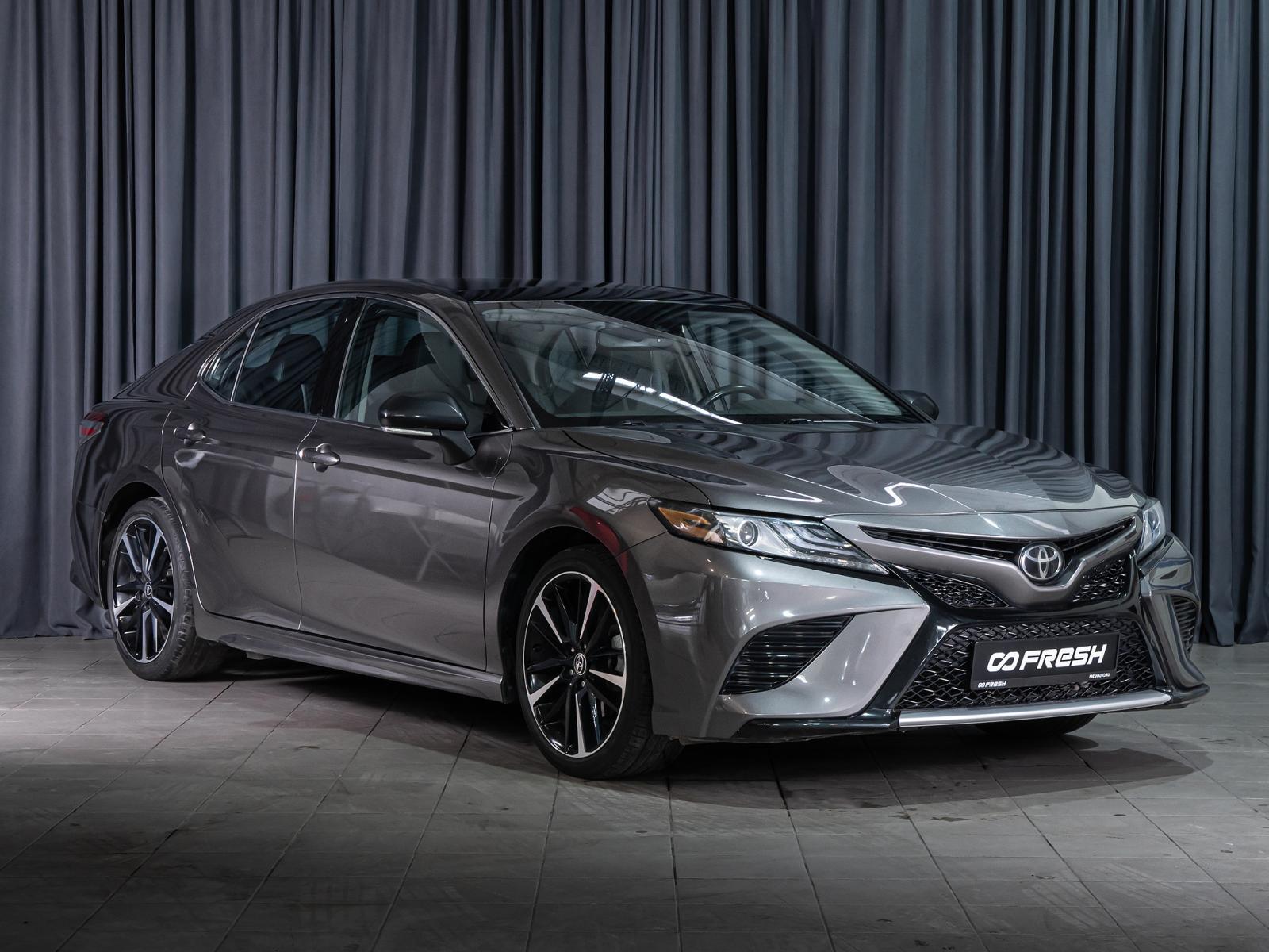 Toyota Camry 2018