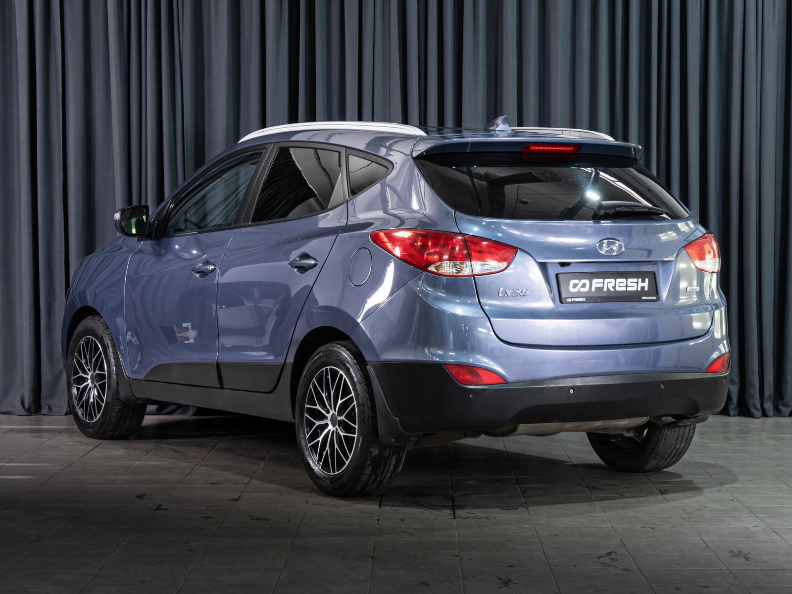 Mitsubishi Outlander 2012