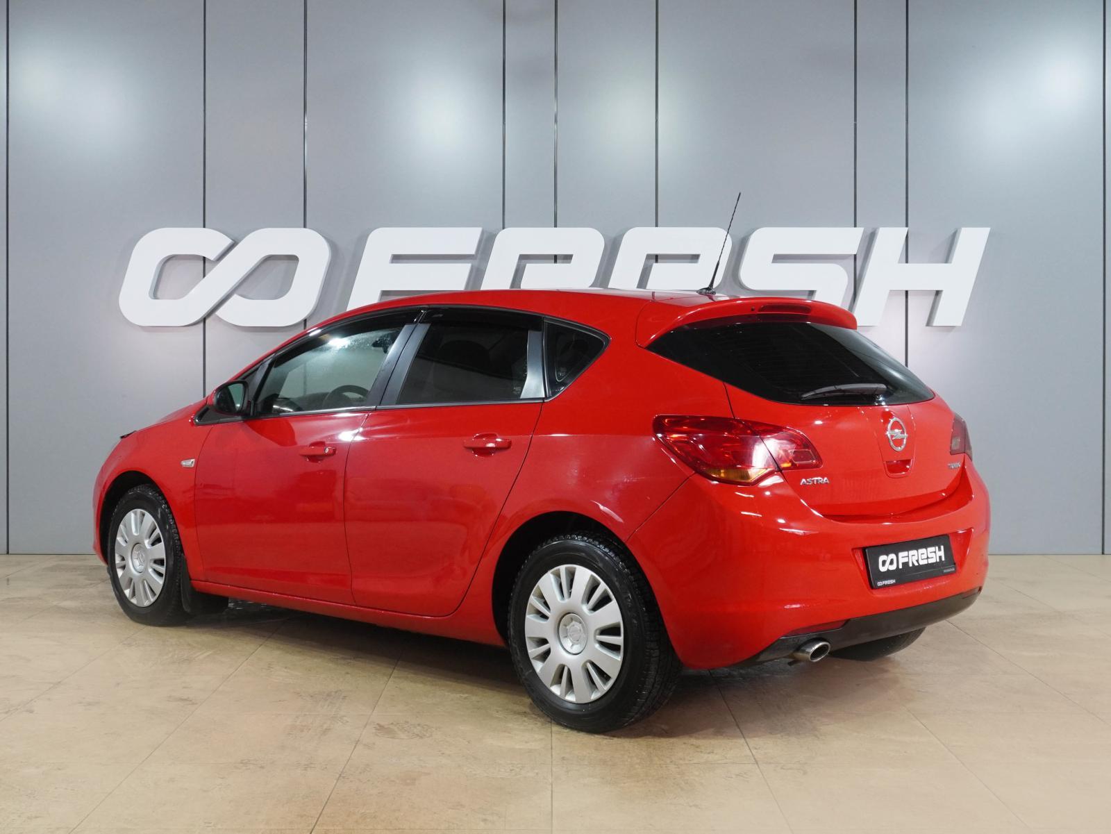 Peugeot 308 2011