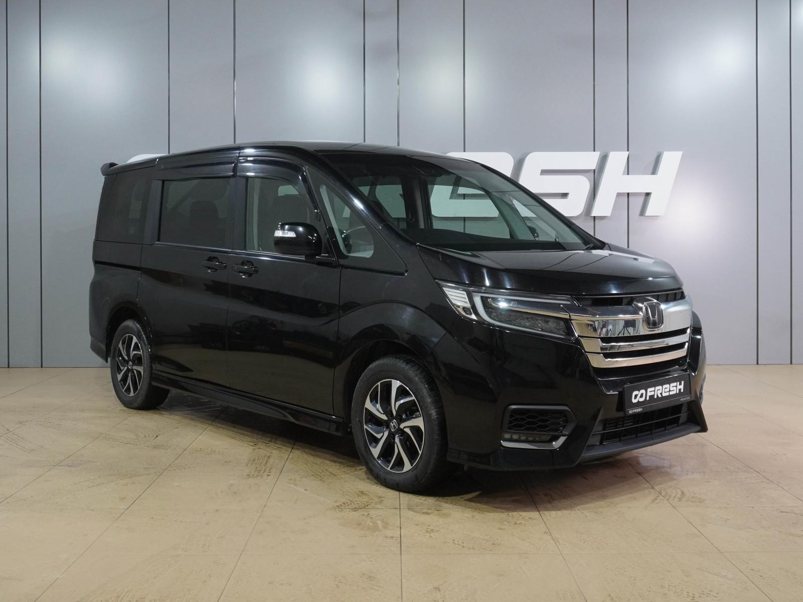 Honda Stepwgn 2017