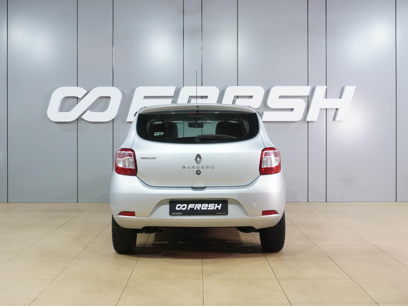 Nissan Tiida 2013