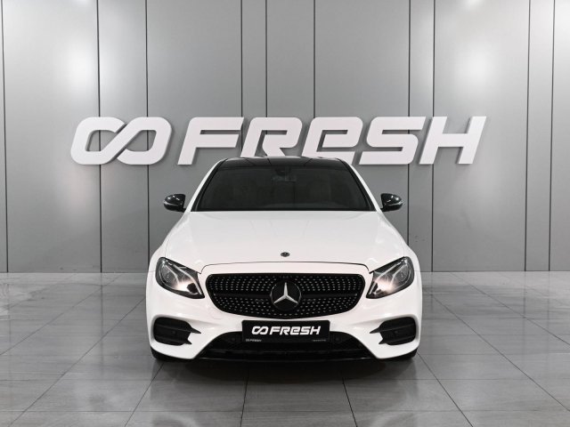 Mercedes-Benz E-Класс 2019