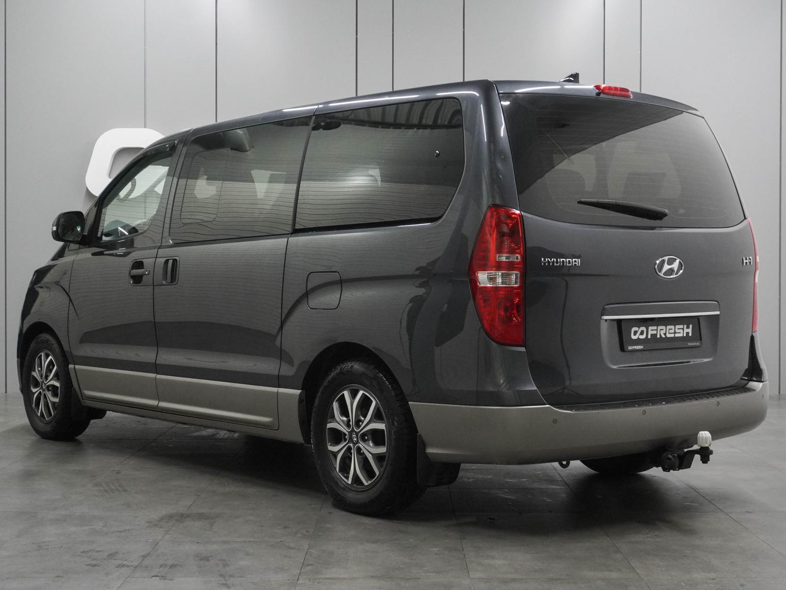 Peugeot Traveller 2018