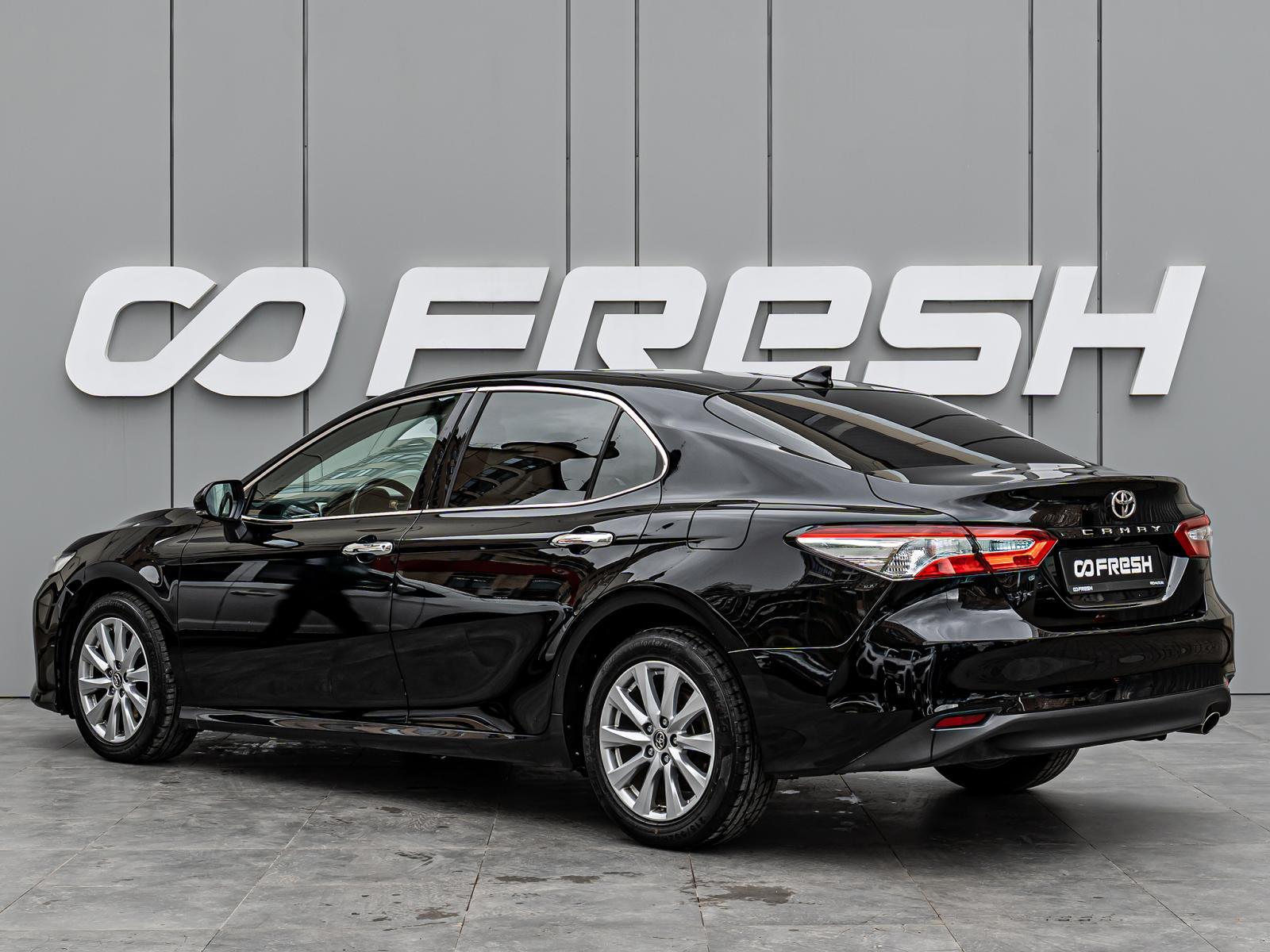 Toyota Camry 2015