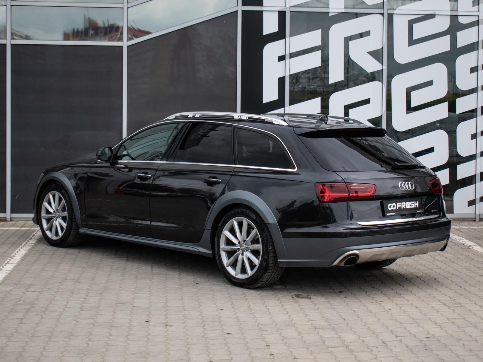 Audi A6 allroad 2012