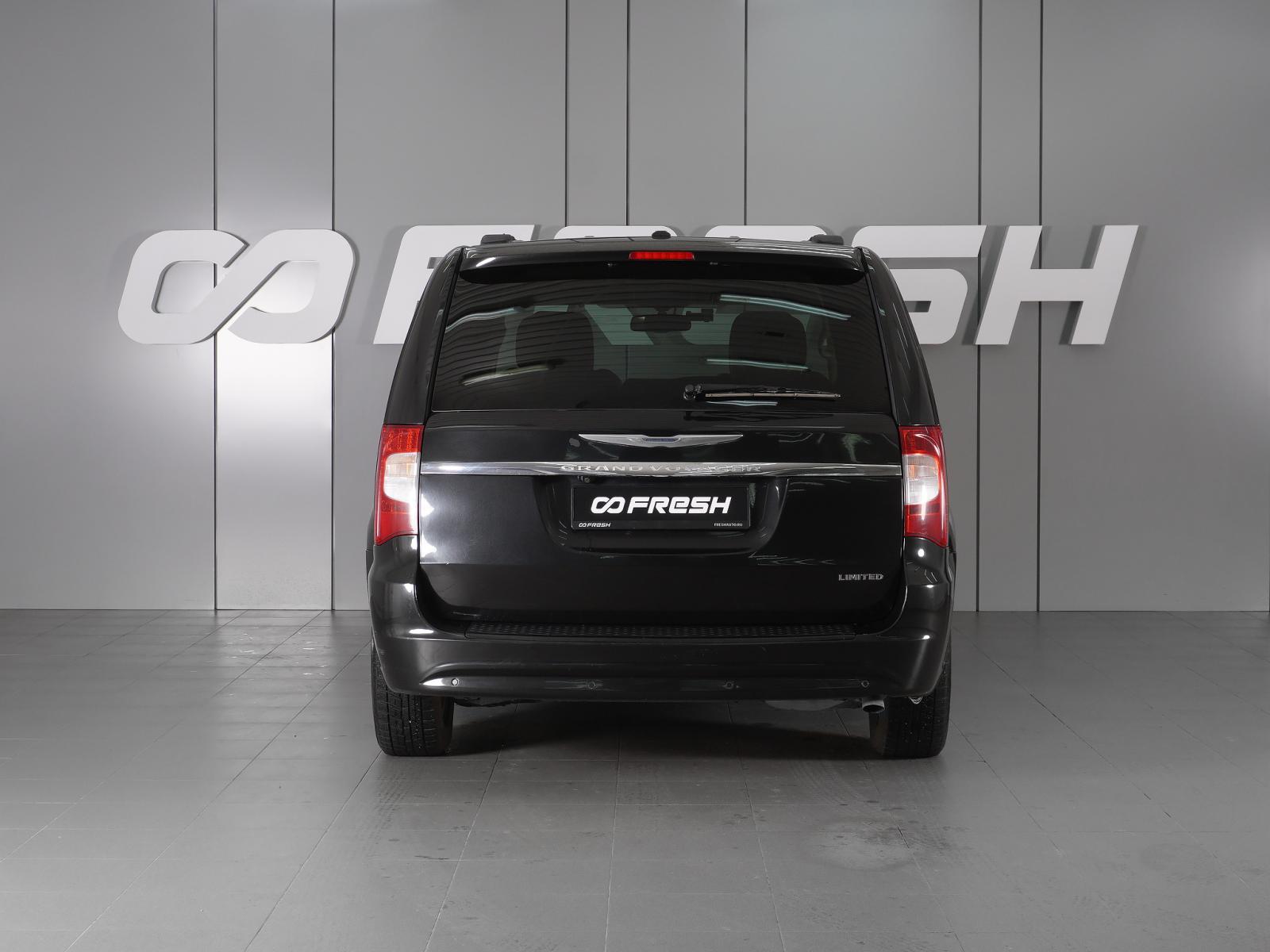 Toyota Sienta 2021