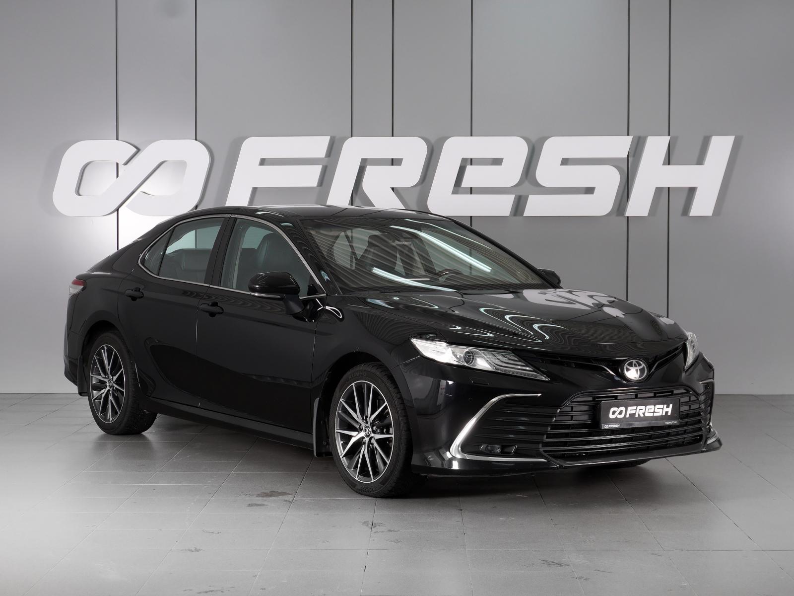 Toyota Camry 2019