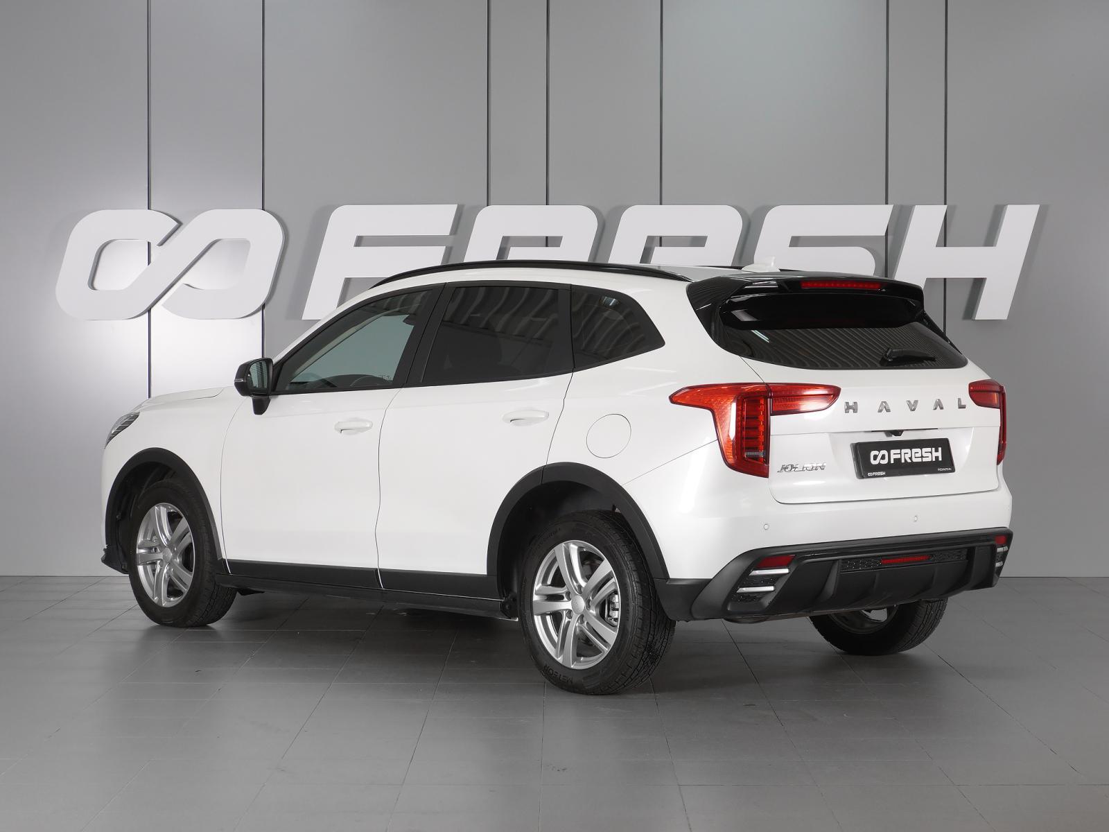 Geely Coolray 2022