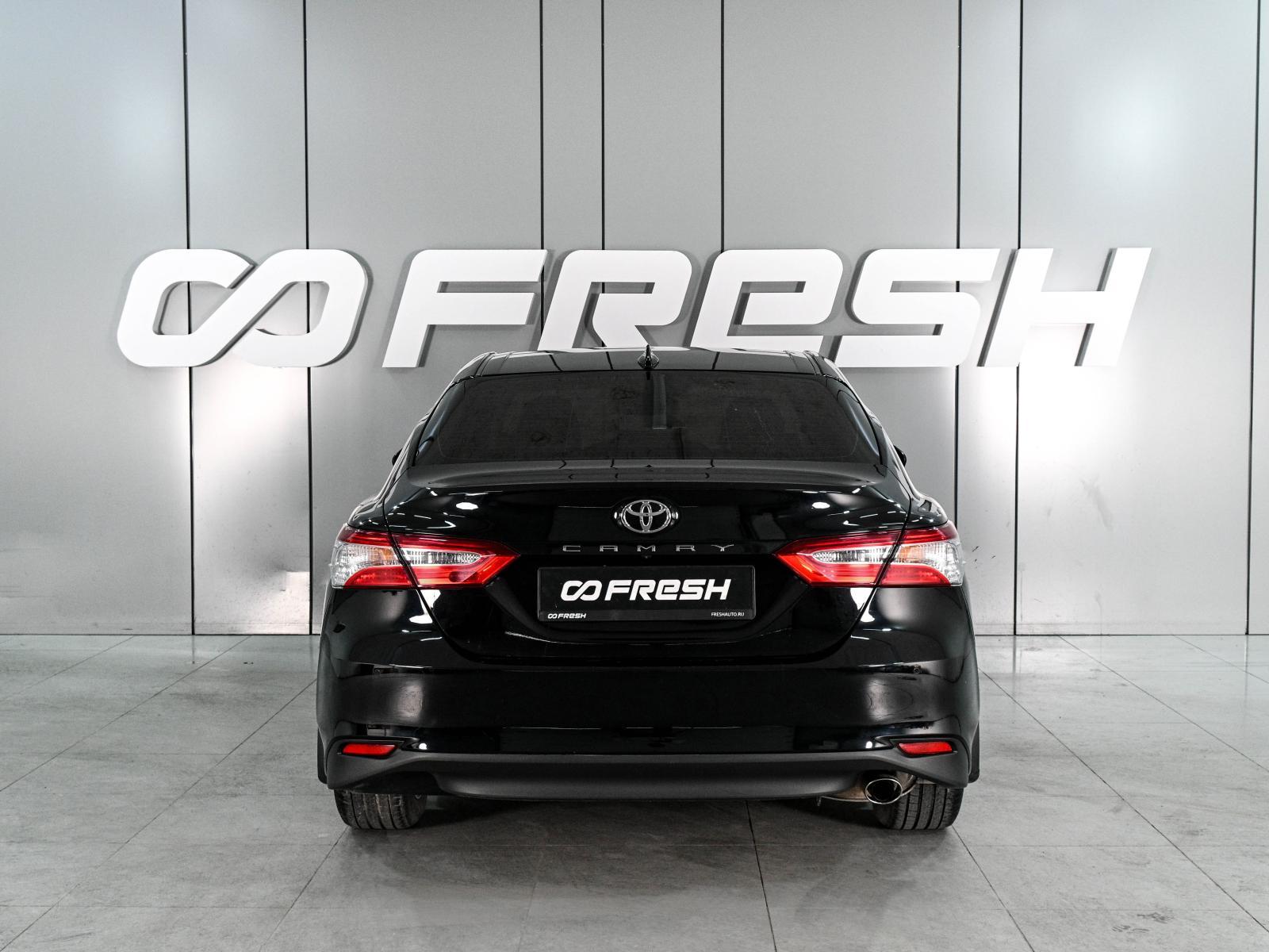 Toyota Camry 2017