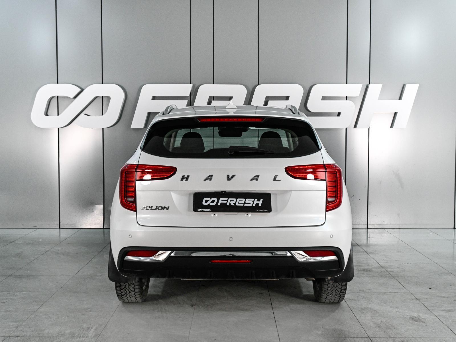 Geely Coolray 2022