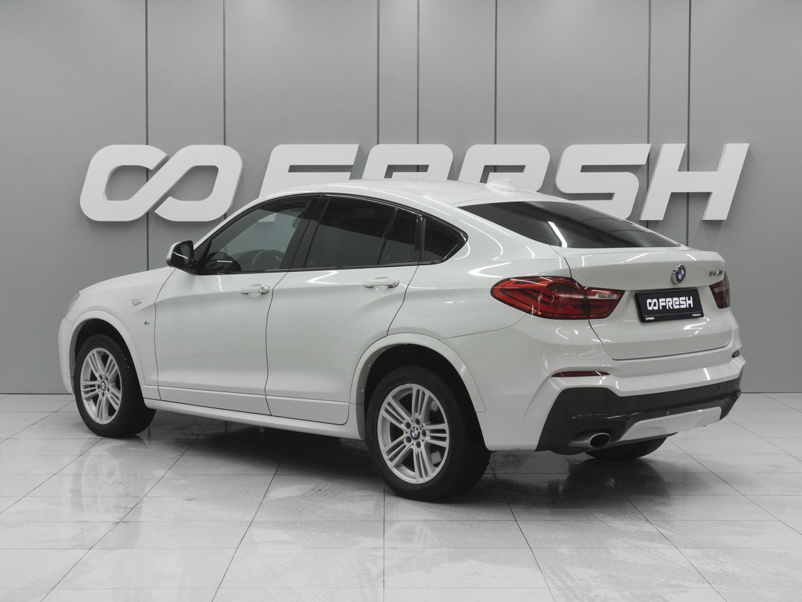 Geely Tugella 2022