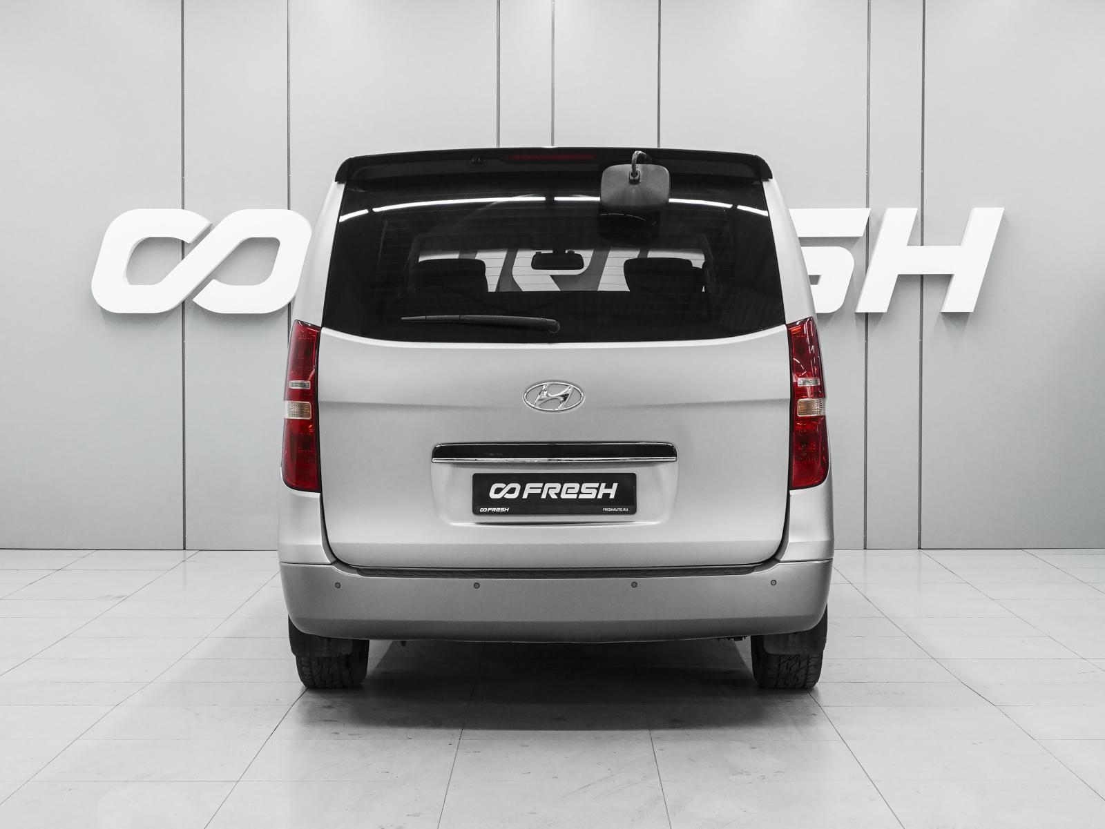 Toyota Sienta 2021