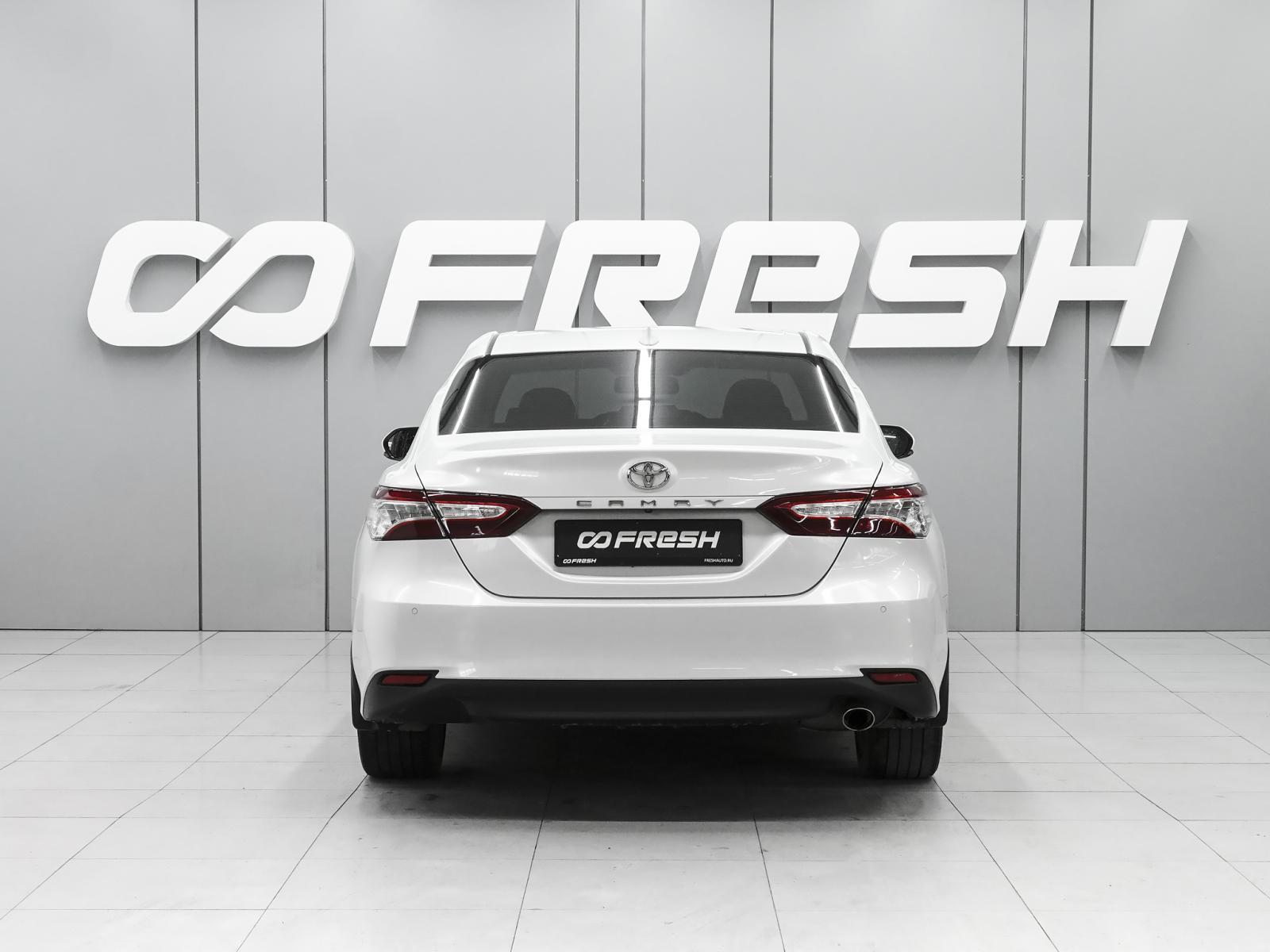 Toyota Camry 2018