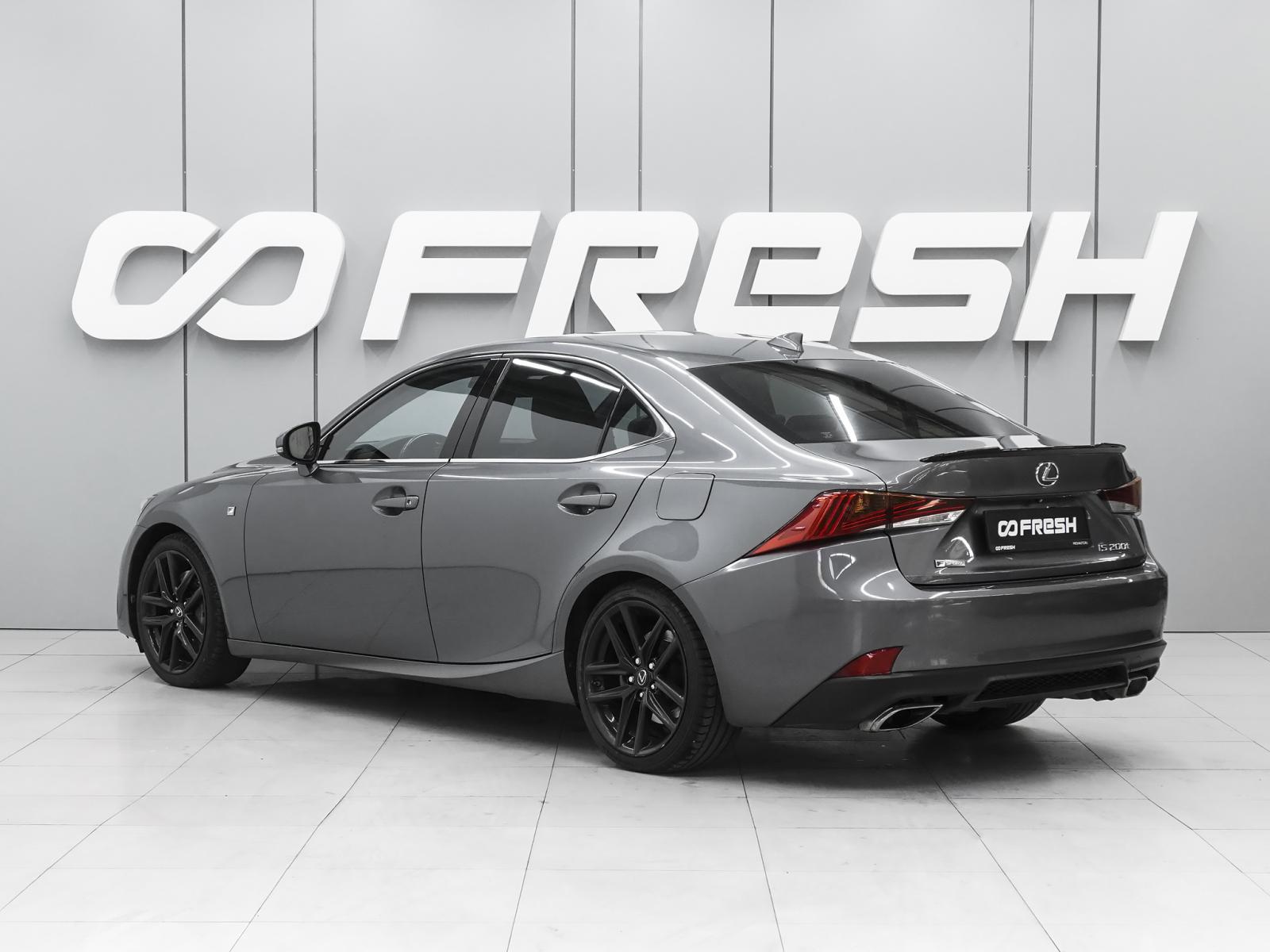 Toyota Camry 2016