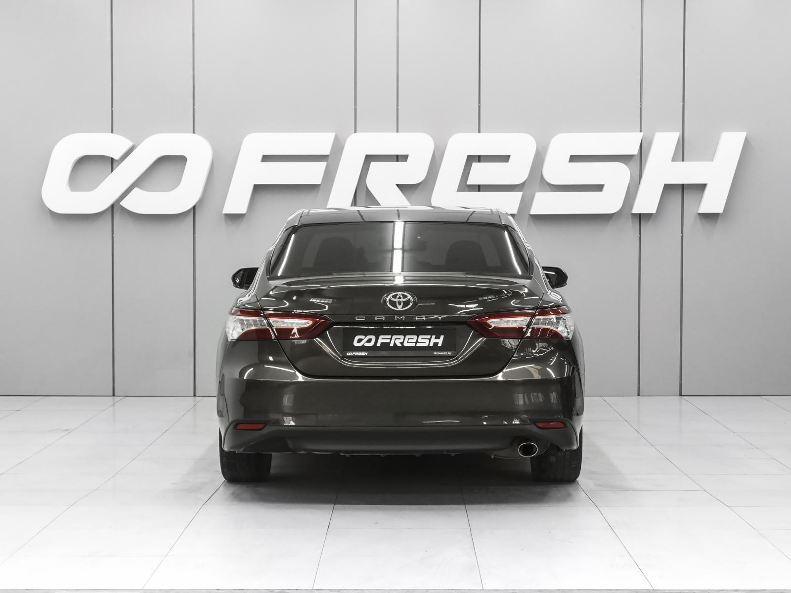 Toyota Camry 2018