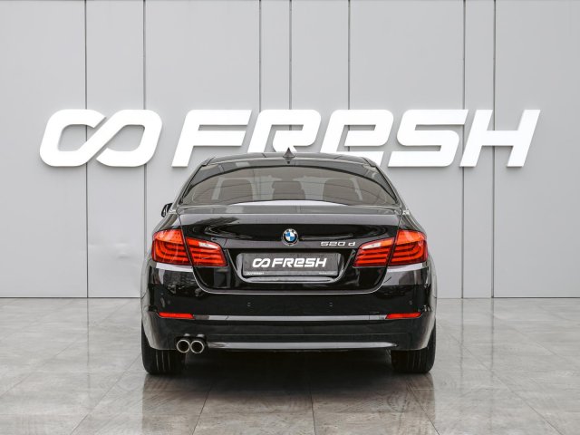 BMW 5 серии 2012