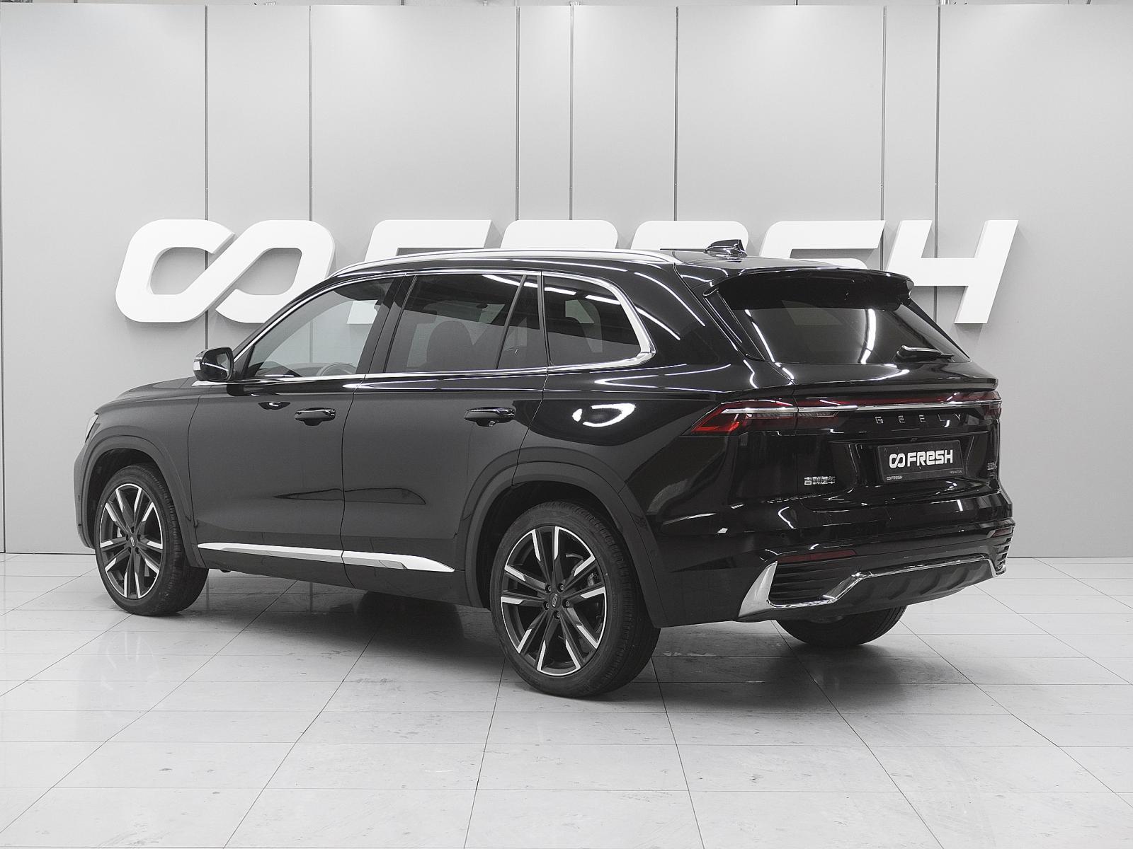 Geely Tugella 2022