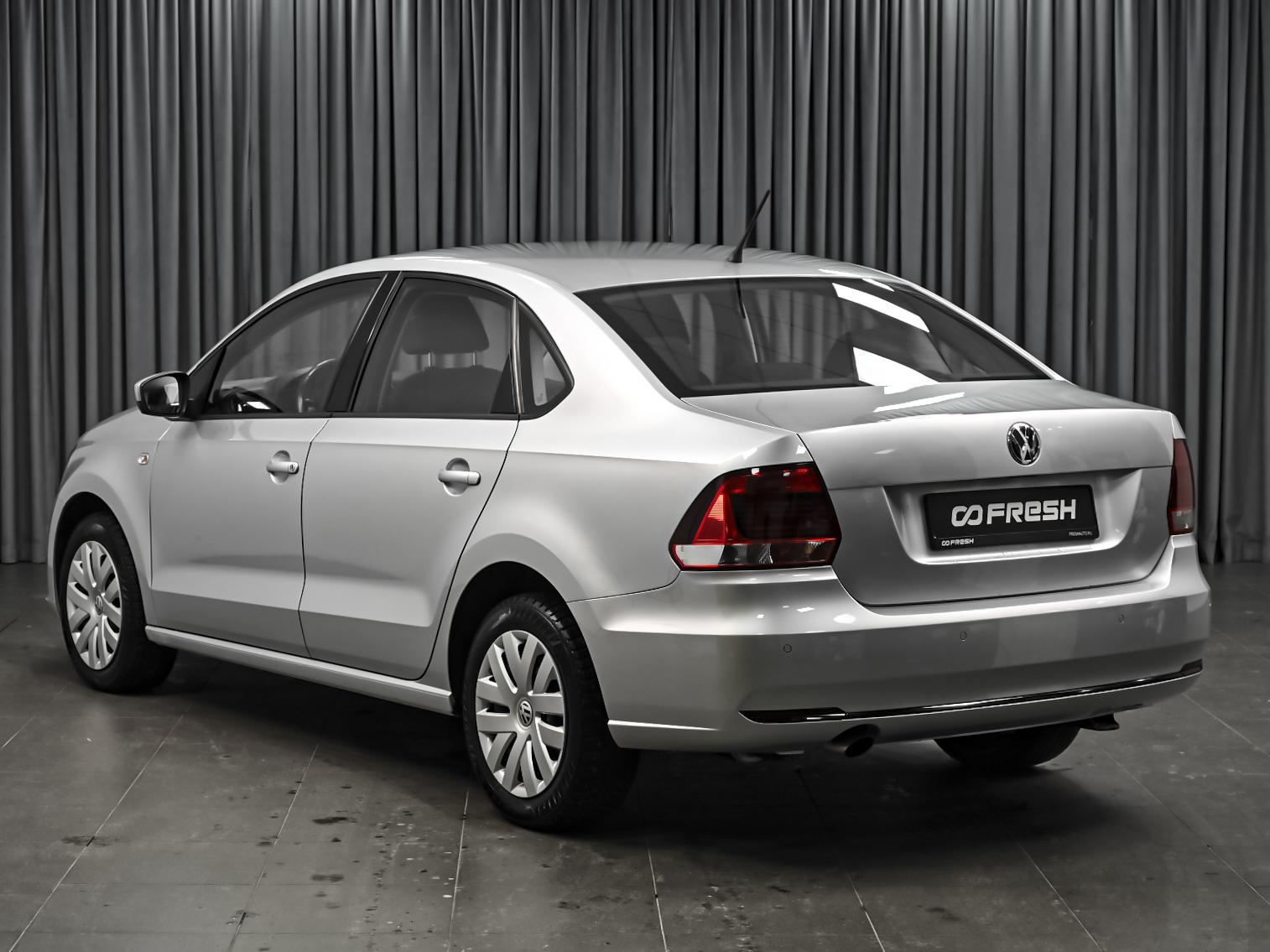 Nissan Sentra 2015