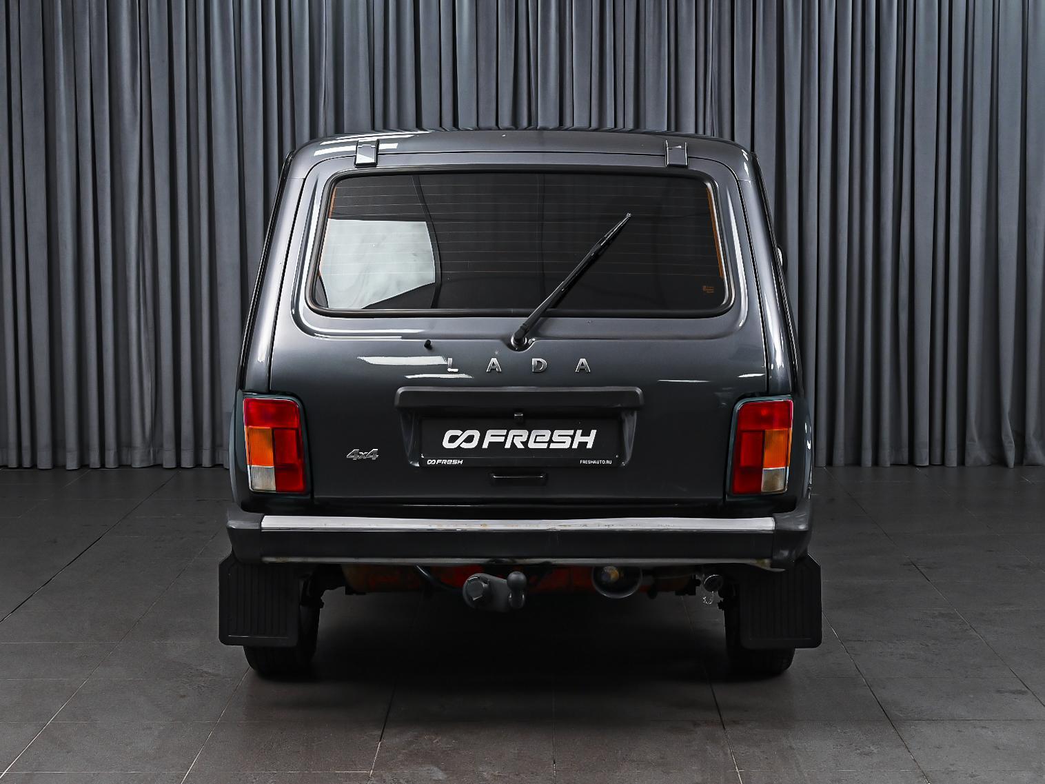Chevrolet Niva 2012