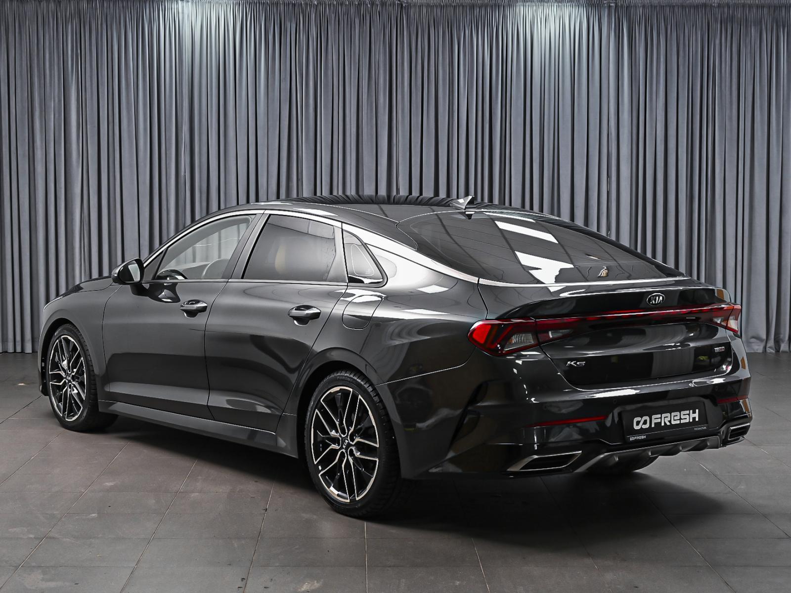 Toyota Camry 2017
